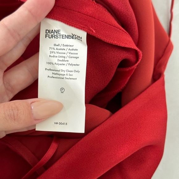 Diane von furstenberg satin sleeveless pleat belted jumpsuit - Picture 6 of 10